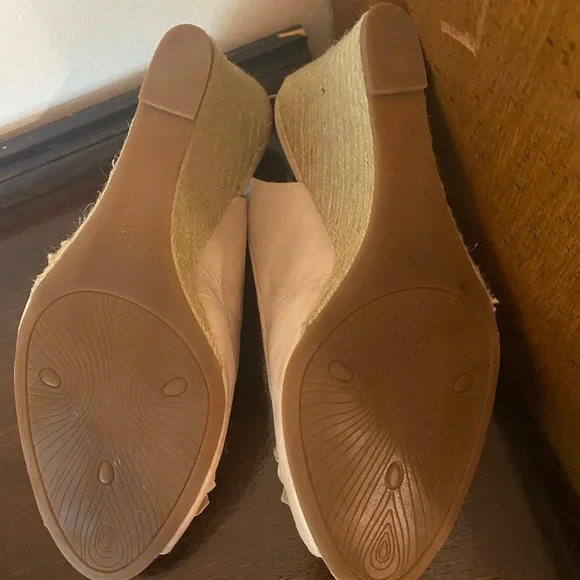 Franco Sarto wedges - Picture 3 of 4